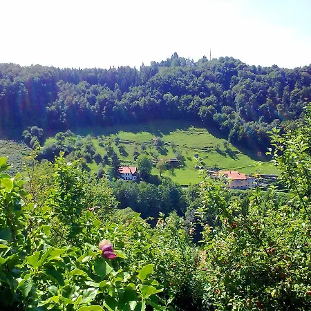 Διαμέρισμα Gorgeous In Near River *