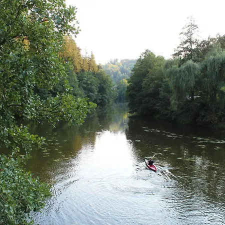 Gorgeous In Near River * Πασάου